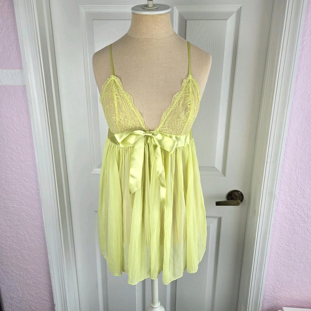 Victoria's Secret Yellow Pleated Big Bow Babydoll Top Nightie Size M Lingerie